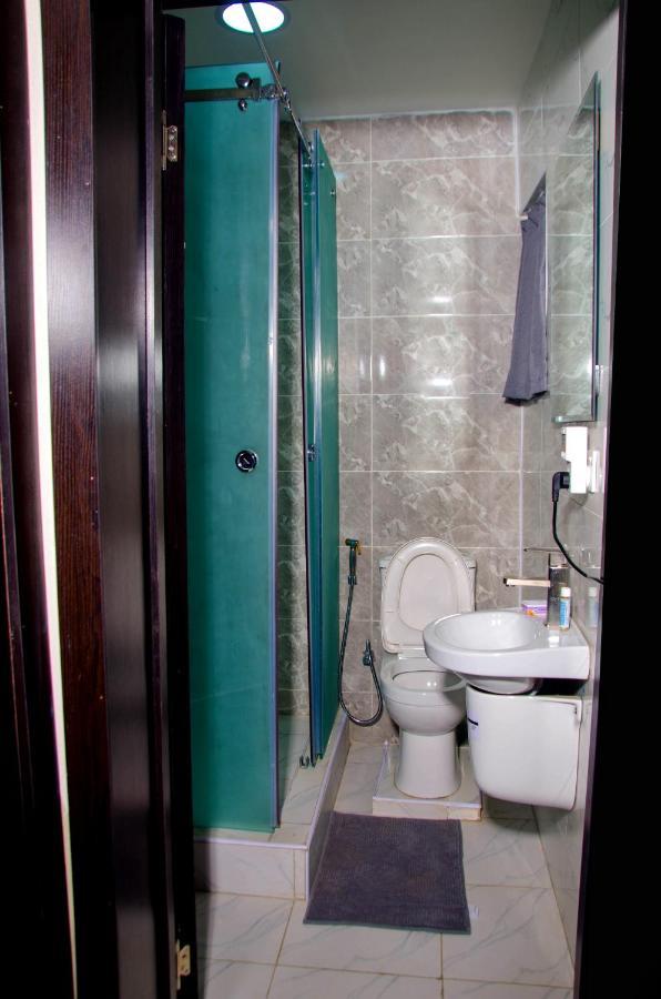 No 95 Suites VI لاغوس المظهر الخارجي الصورة